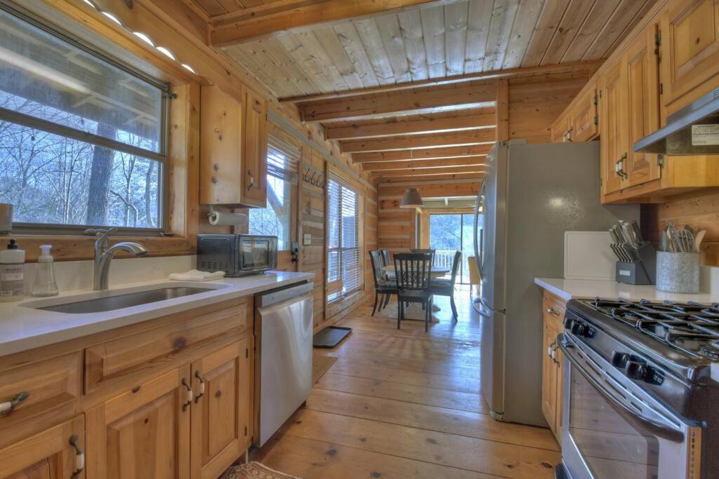 Waywish Waterfront Cabin In Blue Ridge Mountains Exterior foto