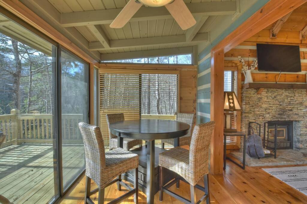 Waywish Waterfront Cabin In Blue Ridge Mountains Exterior foto